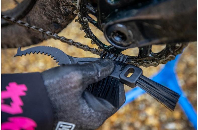 Muc-Off Claw Brush Muc-Off Claw Brush