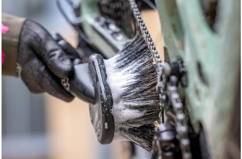 Muc-Off Soft Washing Brush Muc-Off Soft Washing Brush