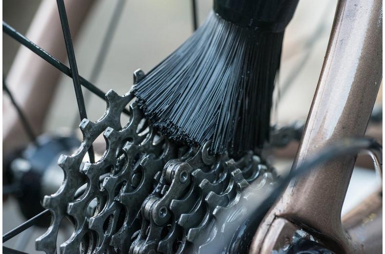 Muc-Off Drivetrain Brush Muc-Off Drivetrain Brush