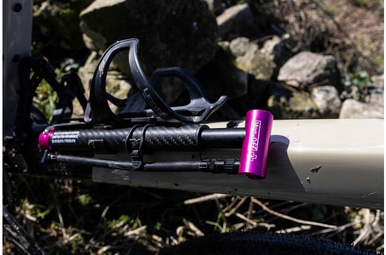 Muc-Off Airmach Carbon Pump Muc-Off Airmach Carbon Pump