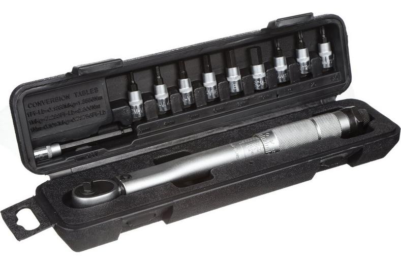 Halfords Advanced Torque Wrench with Sockets Halfords Advanced Torque Wrench with Sockets