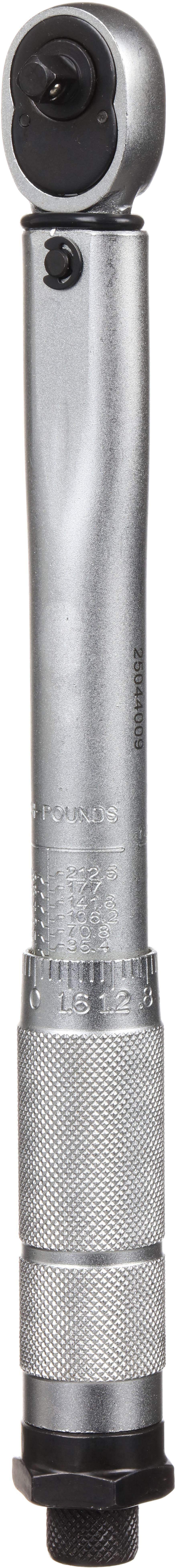 Halfords Advanced Torque Wrench with Sockets