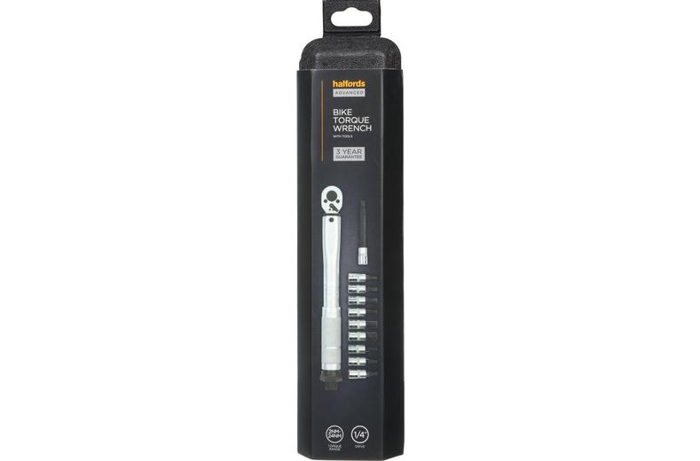 Halfords Advanced Torque Wrench with Sockets Halfords Advanced Torque Wrench with Sockets
