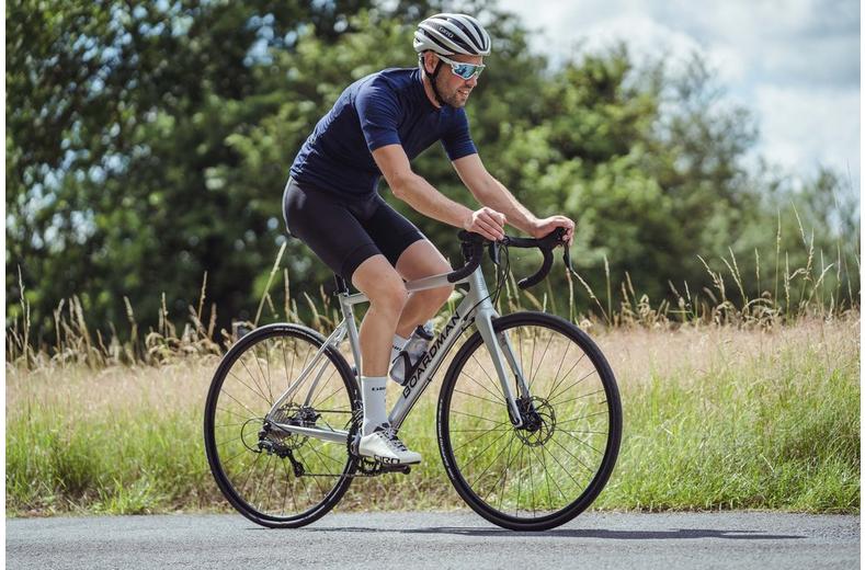 Boardman SLR 8.8 Mens Road Bike - S, M, L, XL Frames Boardman SLR 8.8 Mens Road Bike - S, M, L, XL Frames