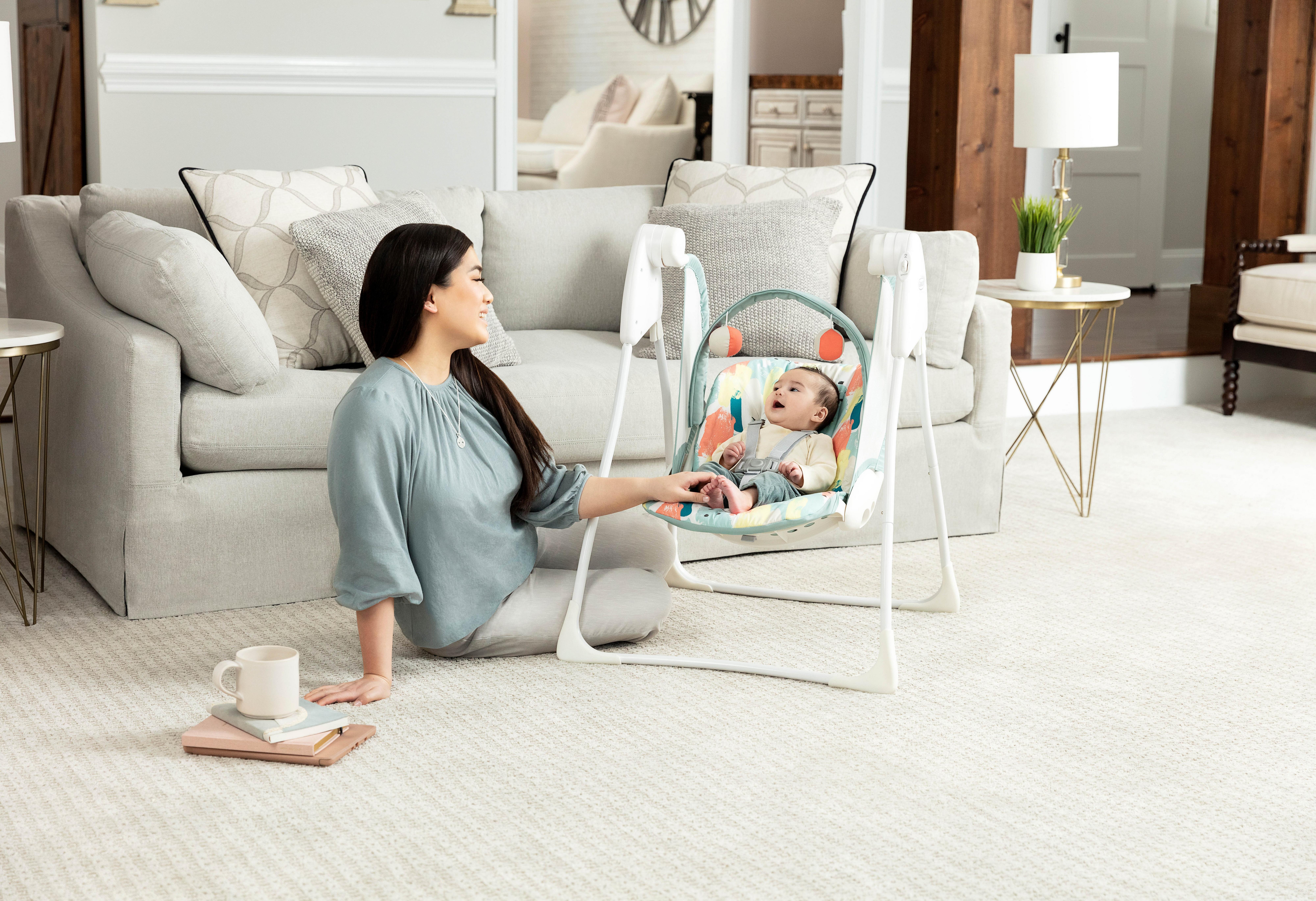 Graco Baby Delight Swing - Playtime