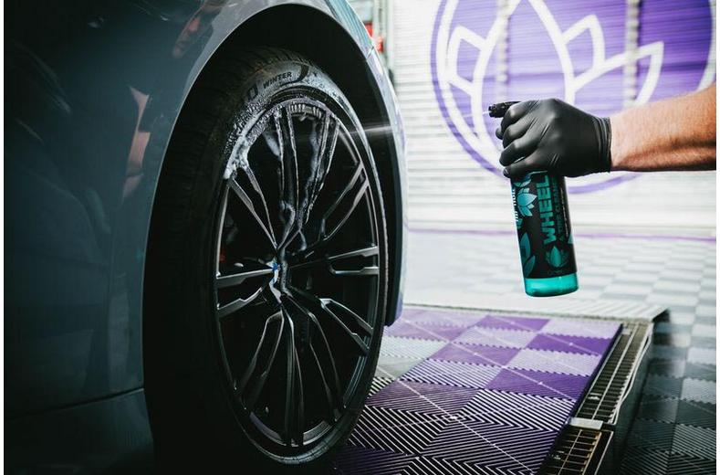 GreenX Wheel & Tyre Cleaner GreenX Wheel & Tyre Cleaner