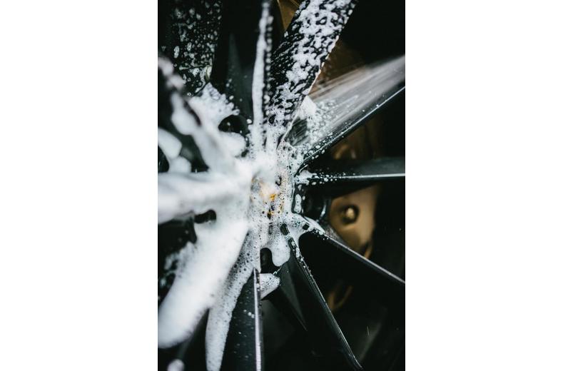 GreenX Wheel & Tyre Cleaner 5L GreenX Wheel & Tyre Cleaner 5L