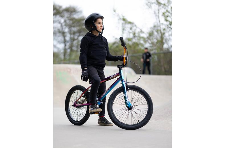 Hyper Nitro Circus Jet Fuel BMX Bike - 20" Wheel Hyper Nitro Circus Jet Fuel BMX Bike - 20" Wheel