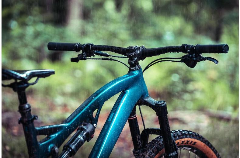 Boardman MTR 9.0 Mens Mountain Bike - M, L, XL Frames Boardman MTR 9.0 Mens Mountain Bike - M, L, XL Frames