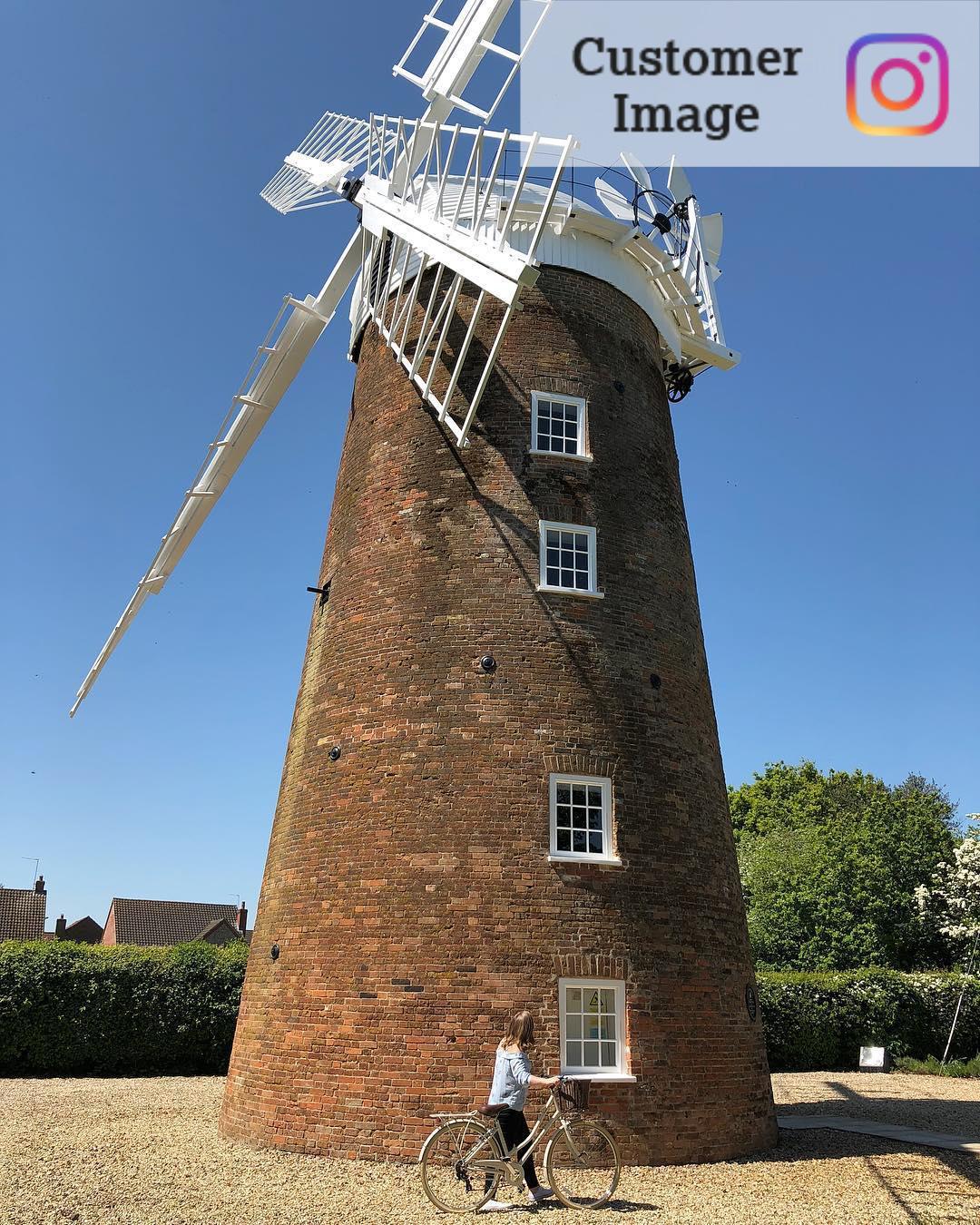 Pendleton Wicker Style Front Basket