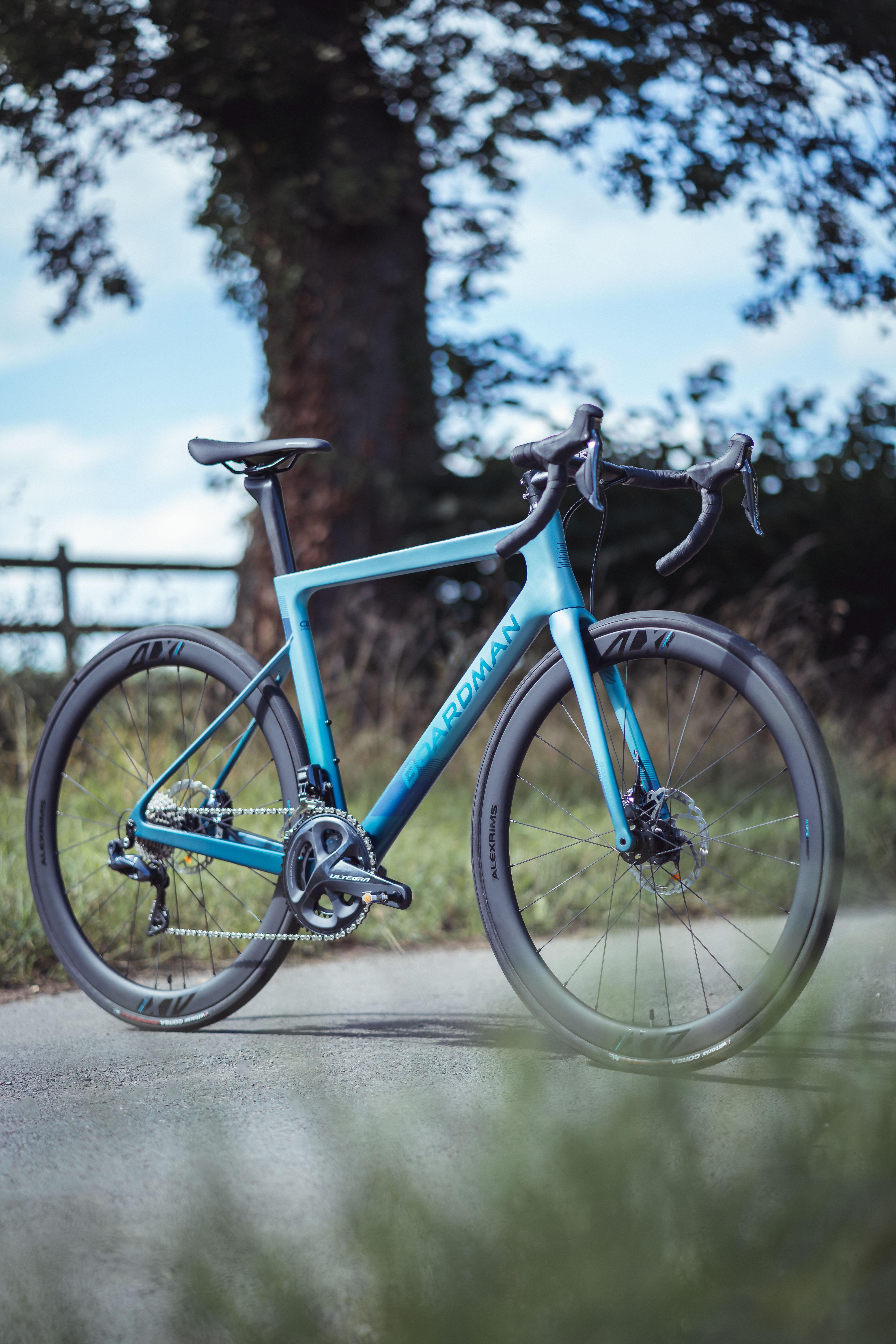 Boardman SLR 9.6 Disc Mens Road Bike - XS, S, M, L, XL Frames