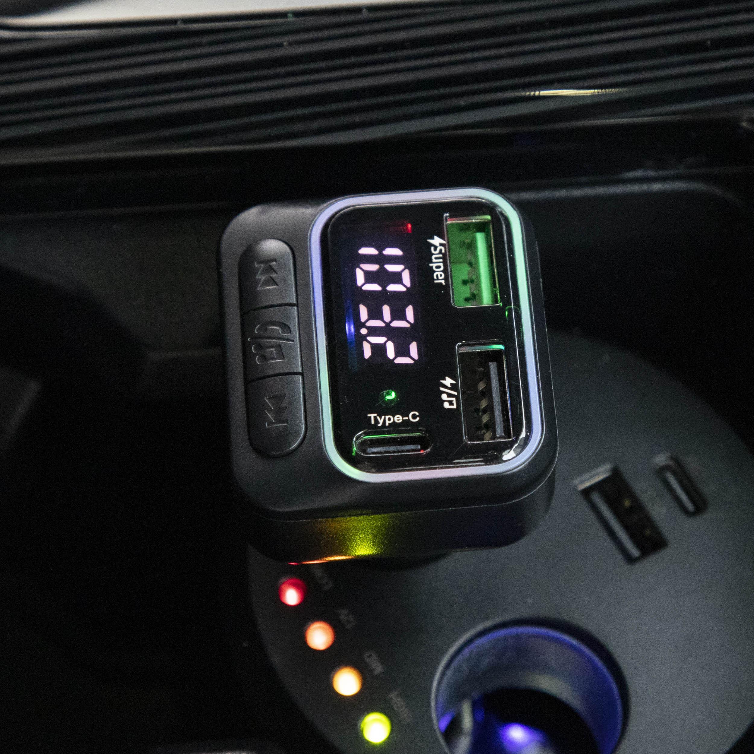 Halfords FM Transmitter with USB A & USB C