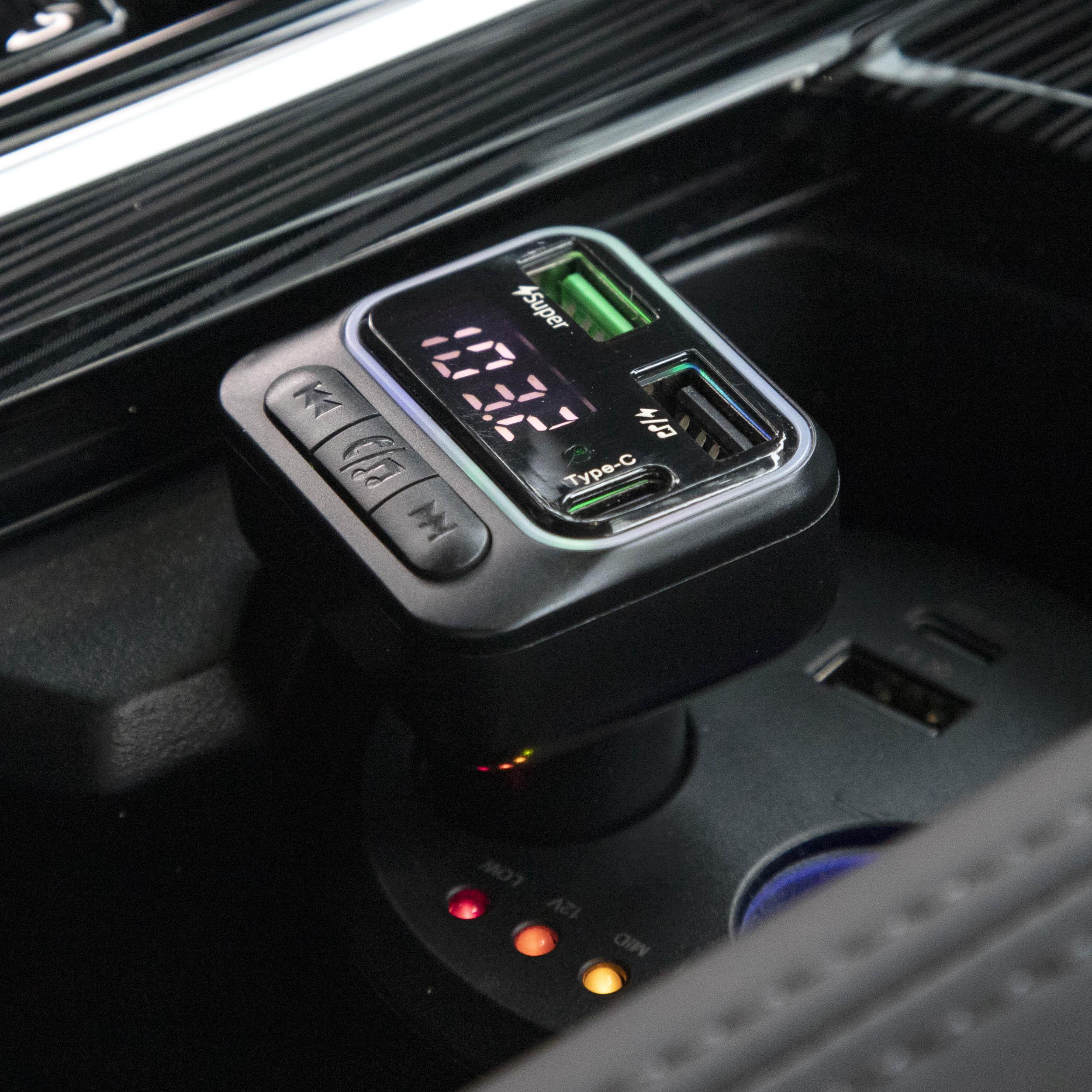 Halfords FM Transmitter with USB A & USB C