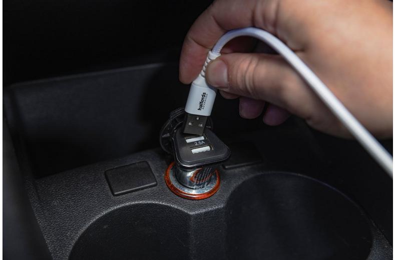 Halfords Dual USB-A In-Car Charger Halfords Dual USB-A In-Car Charger