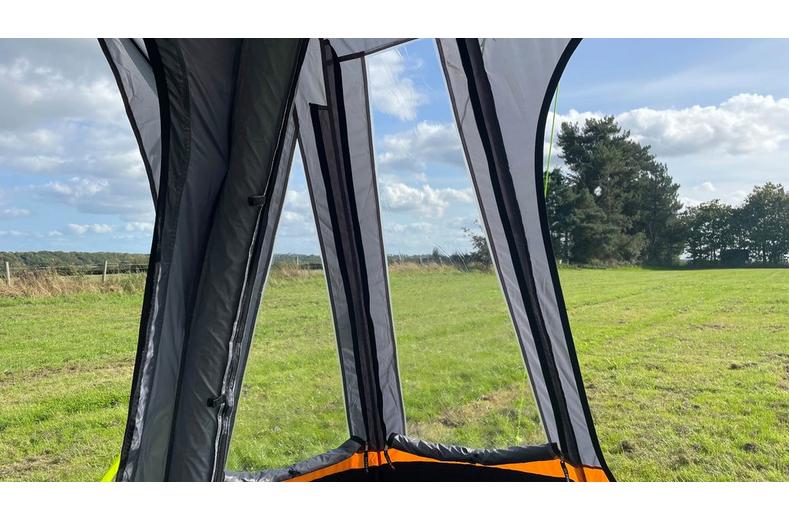 Loopo Breeze v2 Campervan Awning (Charcoal/Orange ) Loopo Breeze v2 Campervan Awning (Charcoal/Orange )