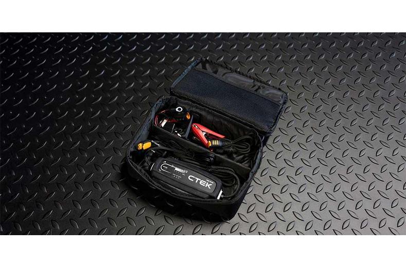 CTEK CT5 Time To Go Battery Charger Kit CTEK CT5 Time To Go Battery Charger Kit
