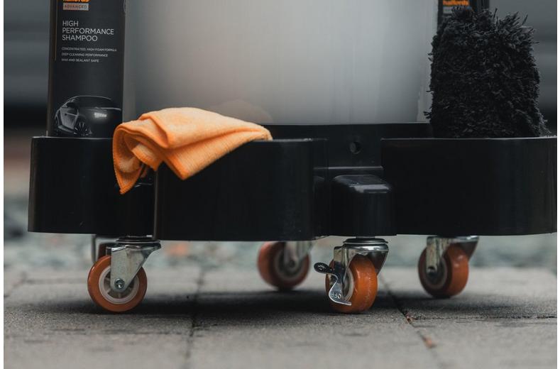 Halfords Advanced Bucket Dolly Halfords Advanced Bucket Dolly