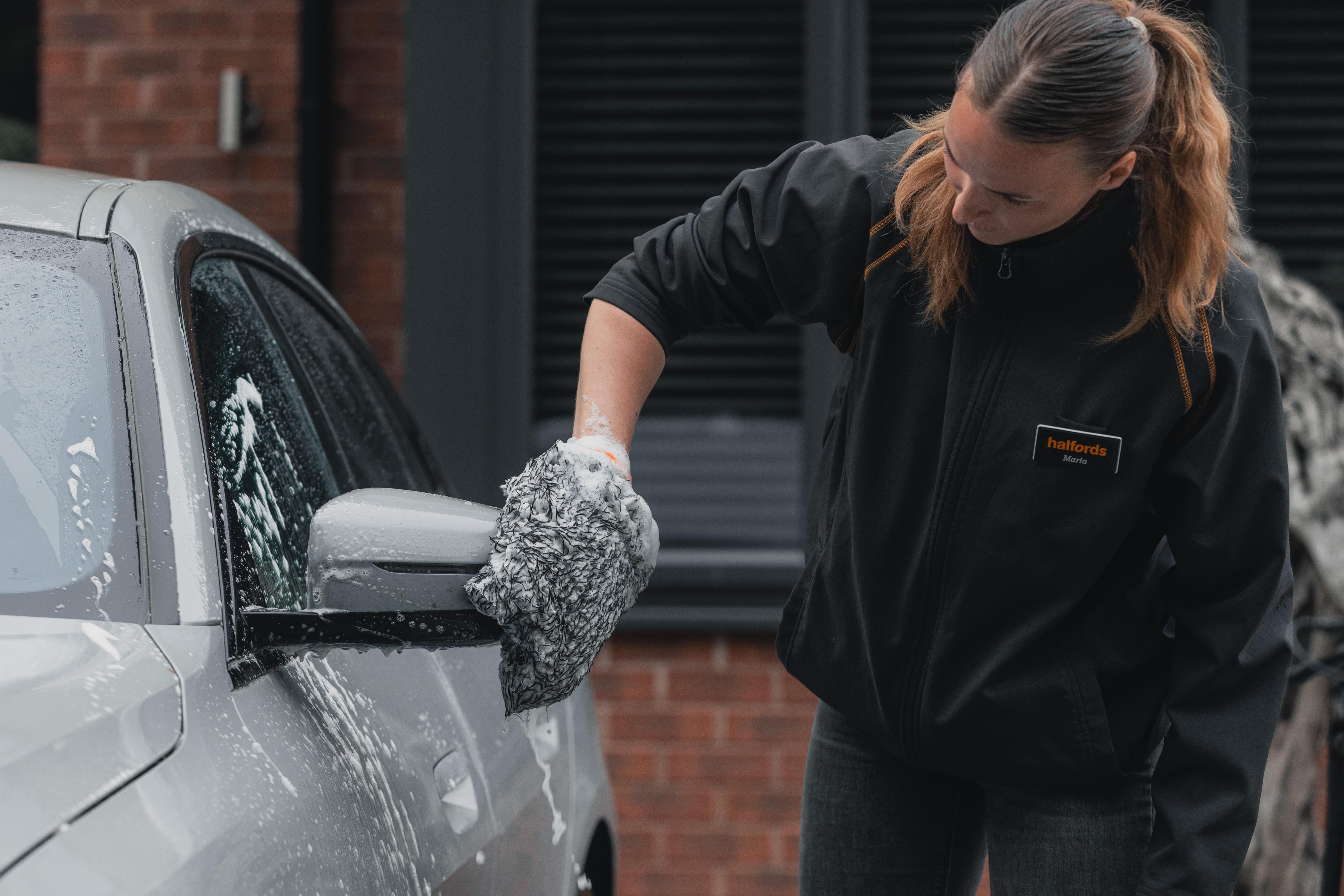 Halfords Advanced Microfibre Wash Mitt 