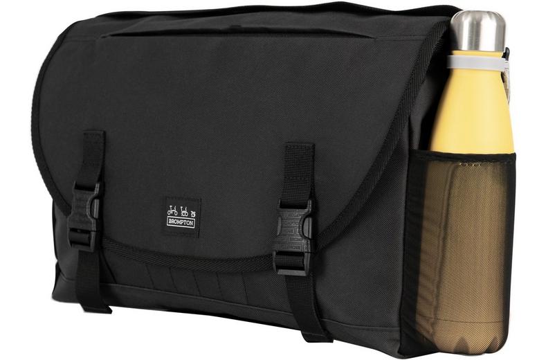 Brompton Metro Messenger Bag 13 Litres - Black Brompton Metro Messenger Bag 13 Litres - Black