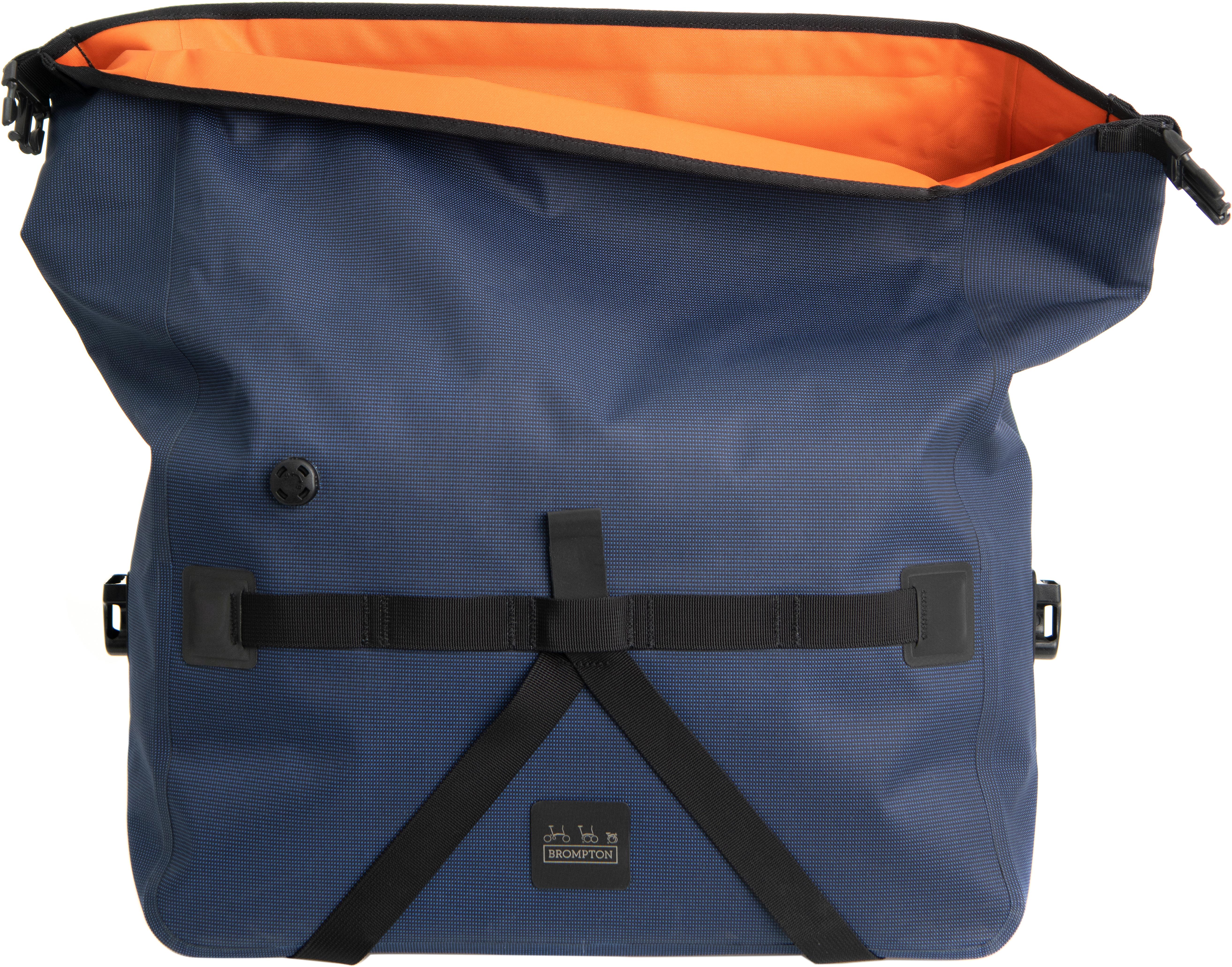 Brompton Borough Waterproof Roll Top 25 Litres - Navy