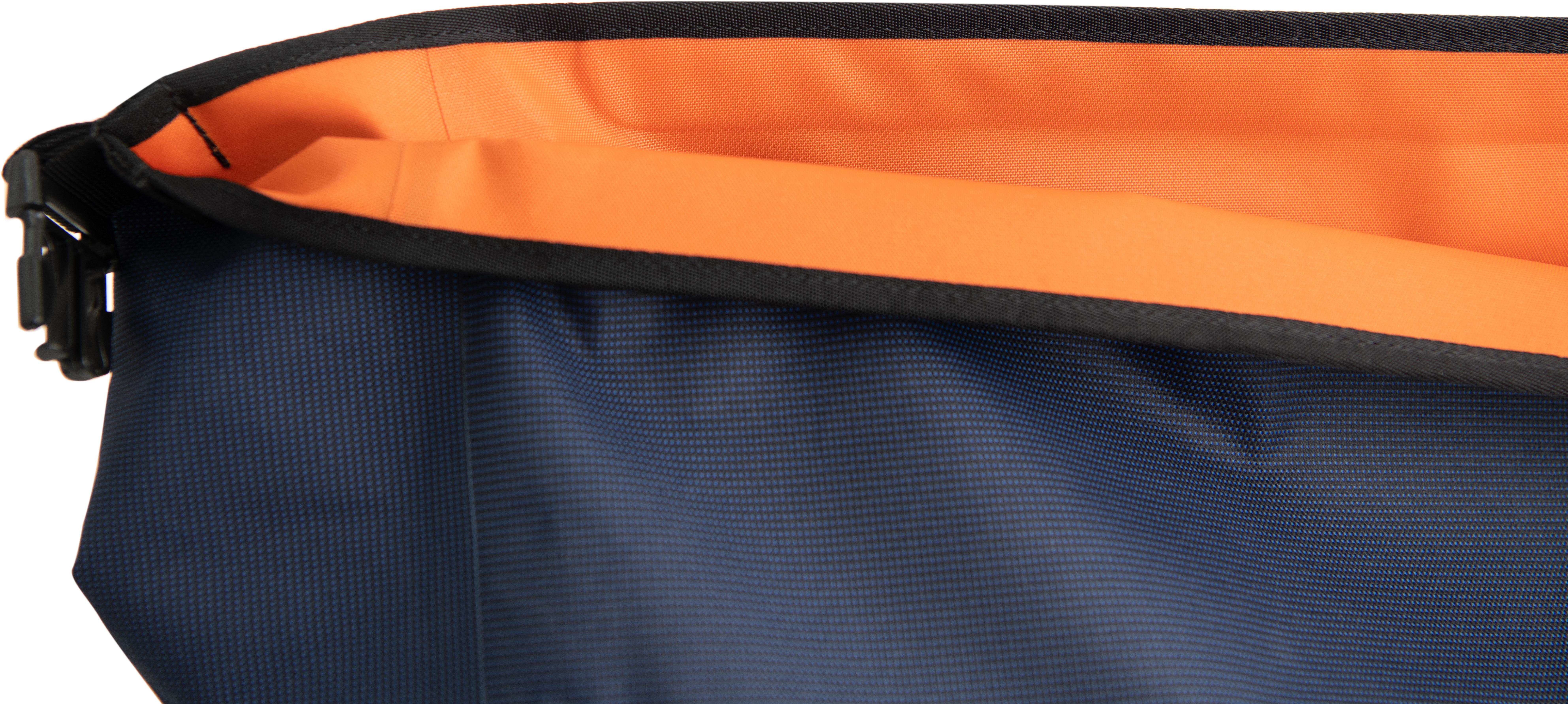 Brompton Borough Waterproof Roll Top 25 Litres - Navy