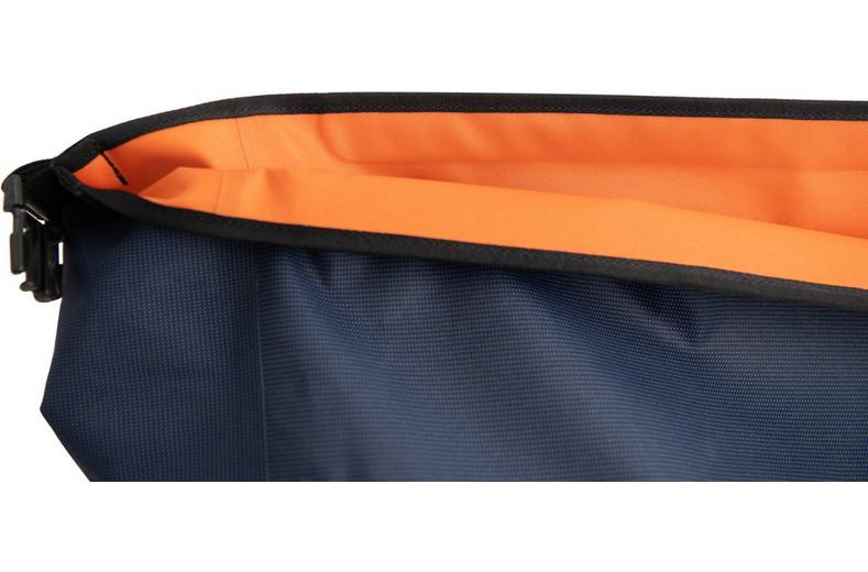 Brompton Borough Waterproof Roll Top 25 Litres - Navy Brompton Borough Waterproof Roll Top 25 Litres - Navy