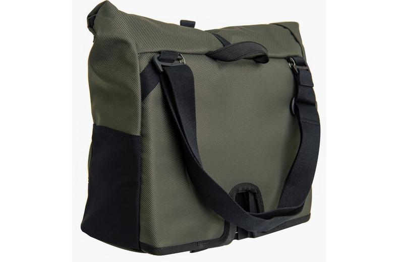 Brompton Borough Roll Top 14 Litres - Olive Brompton Borough Roll Top 14 Litres - Olive