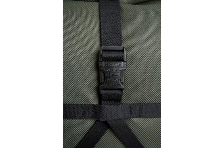 Brompton Borough Roll Top 14 Litres - Olive Brompton Borough Roll Top 14 Litres - Olive