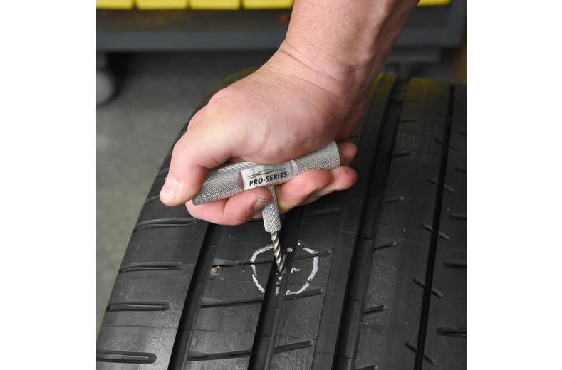 Slime Pro-Series Ultimate Plug Kit Slime Pro-Series Ultimate Plug Kit