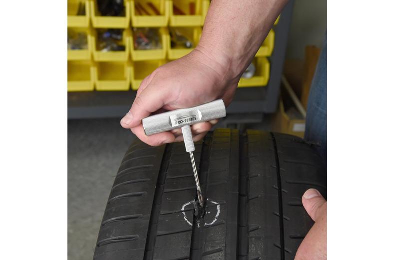 Slime Pro-Series Ultimate Plug Kit Slime Pro-Series Ultimate Plug Kit