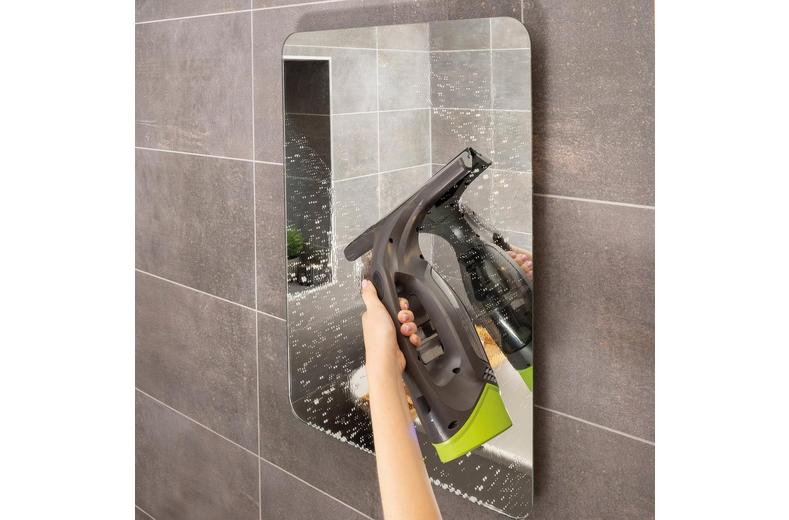 Hurricane Clearvac Rechargeable Window Cleaning Vacuum and Washer Hurricane Clearvac Rechargeable Window Cleaning Vacuum and Washer