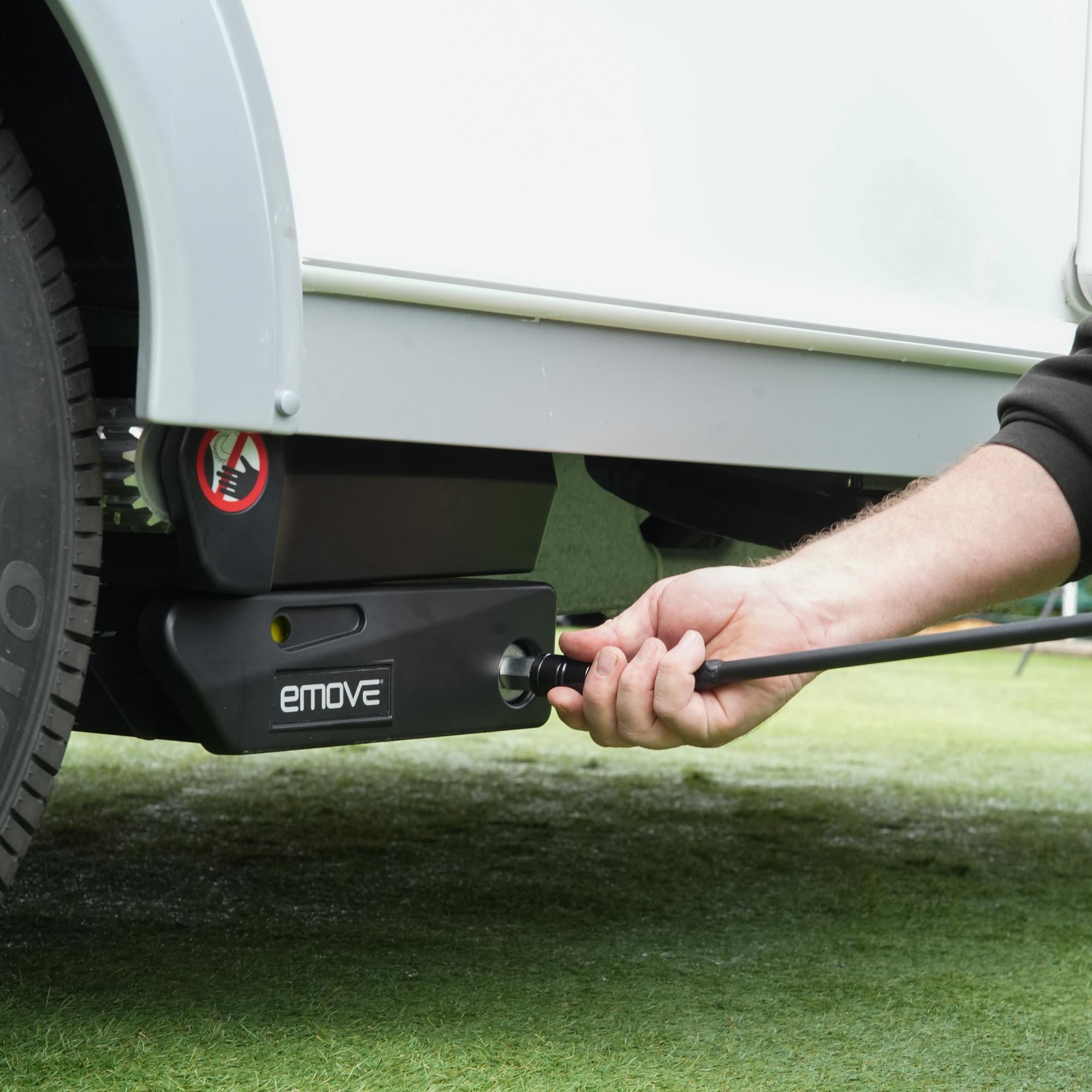 Streetwize Chain Driven Motor Mover