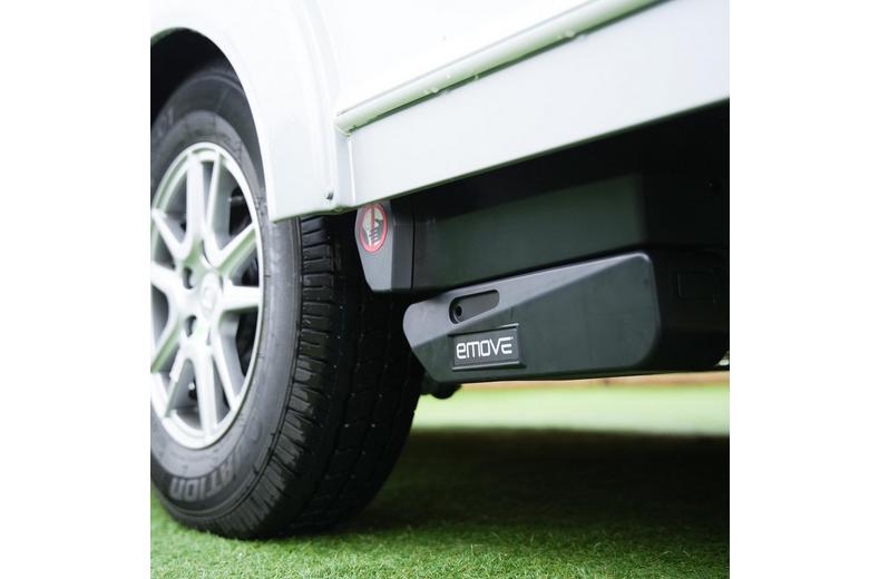 Streetwize Soft Start Gear Driven Auto Engaged Caravan Motor Mover Streetwize Soft Start Gear Driven Auto Engaged Caravan Motor Mover