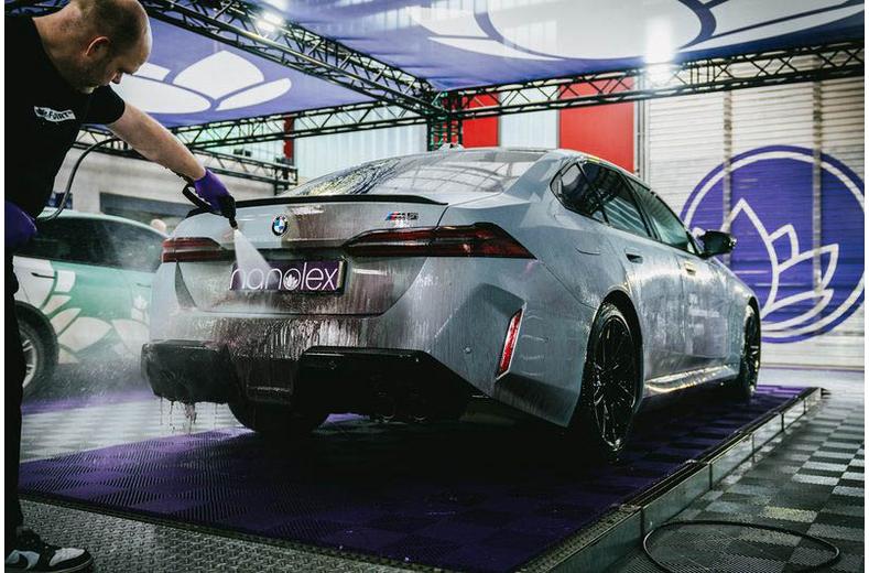 Nanolex Wheel Cleaner & Iron Remover 750ml Nanolex Wheel Cleaner & Iron Remover 750ml