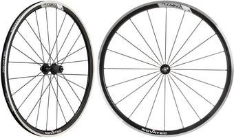 700c discount wheels halfords