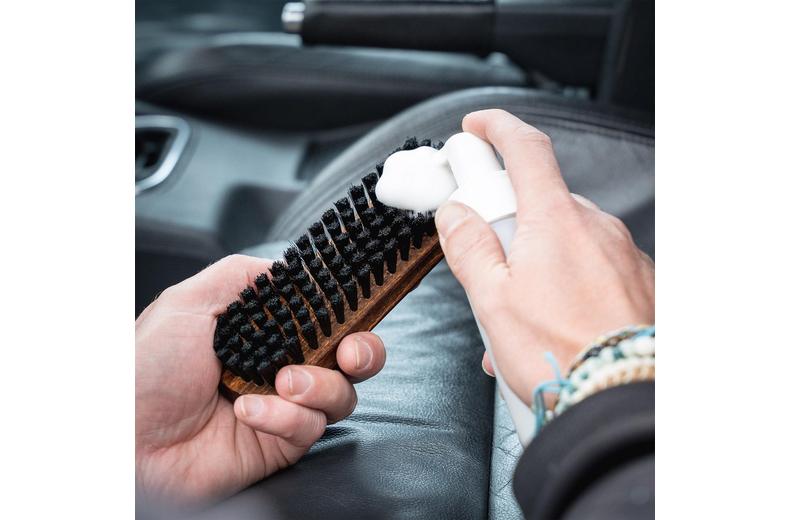 Geist Leather & Fabric Brush Large Geist Leather & Fabric Brush Large