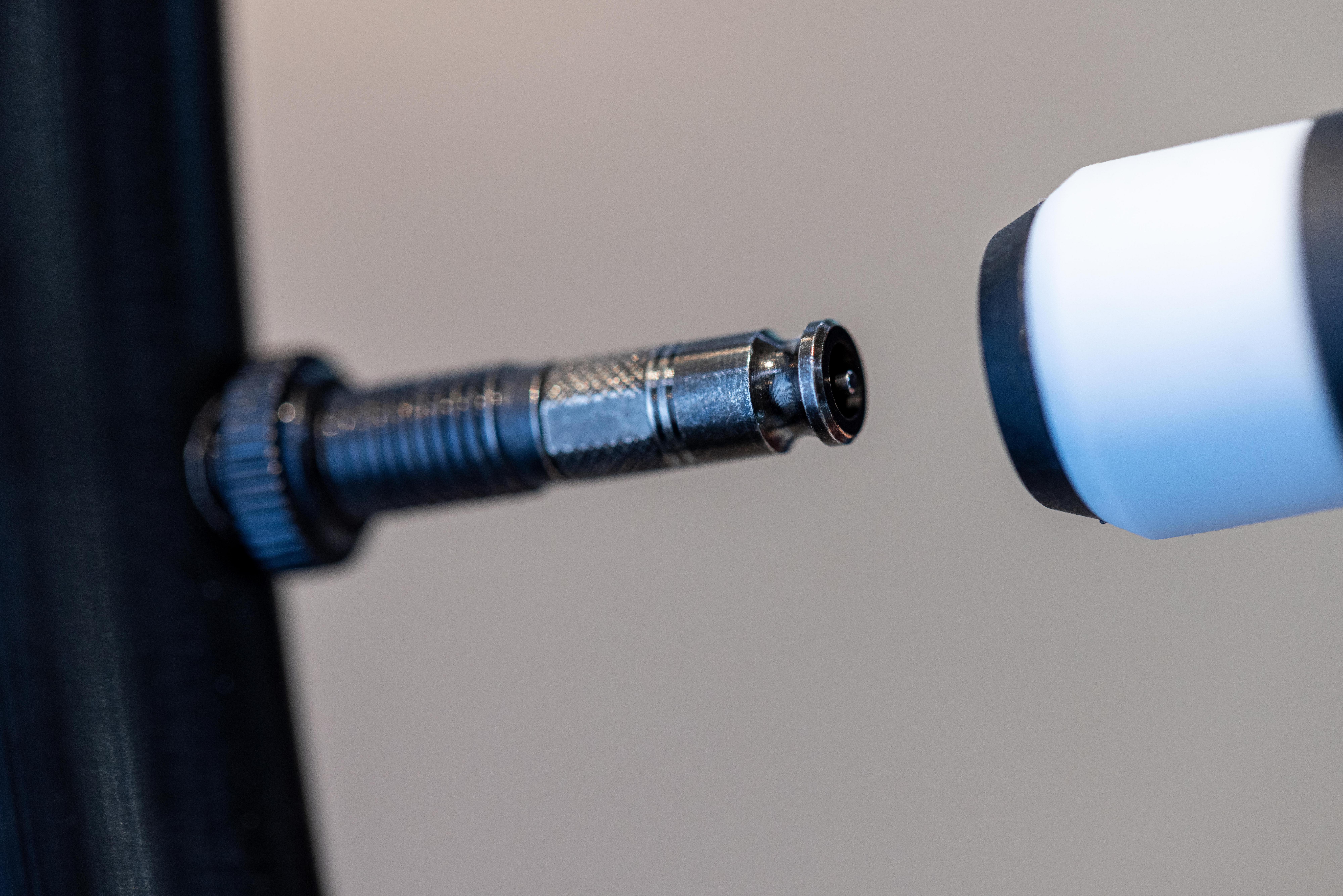 Schwalbe Clik Tubeless Valves