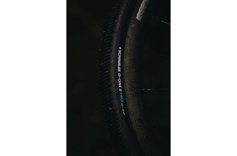 Schwalbe G-One R Pro TLE Gravel Tyre Schwalbe G-One R Pro TLE Gravel Tyre