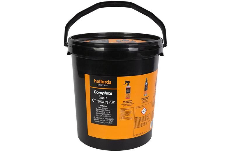Halfords Cleaning Kit Halfords Cleaning Kit