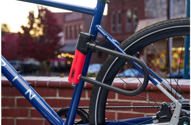 ABUS Ultimate 420K Bike Lock With Cable ABUS Ultimate 420K Bike Lock With Cable