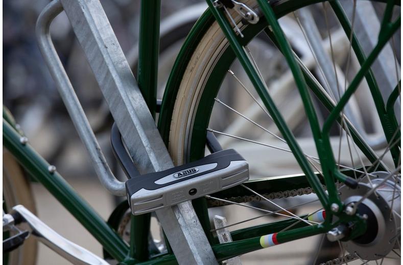 ABUS D-Lock GRANIT XPLUS Mini 54/160 HB145 ABUS D-Lock GRANIT XPLUS Mini 54/160 HB145