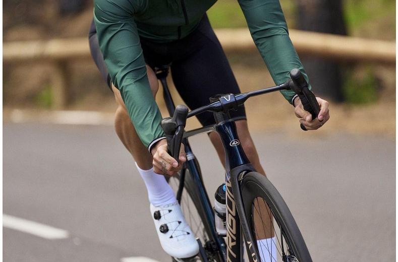 PRO Vibe Aero Carbon Compact Handlebar PRO Vibe Aero Carbon Compact Handlebar