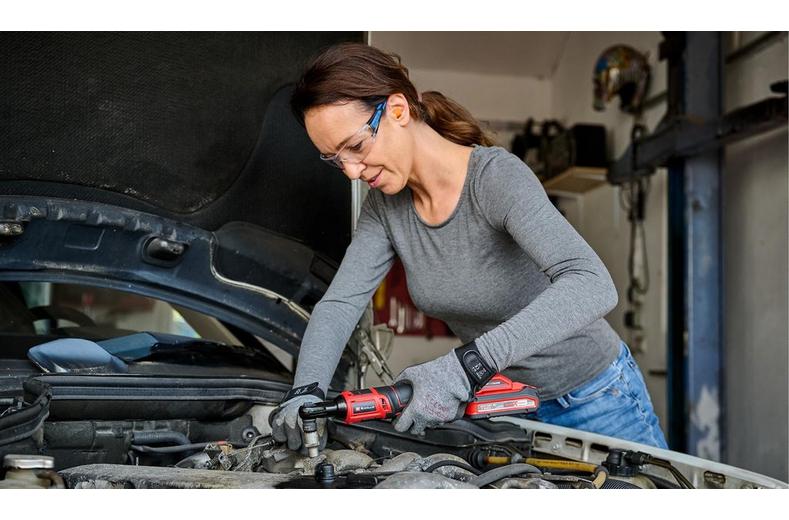 Einhell 18V 60Nm 3/8" Ratchet Wrench Einhell 18V 60Nm 3/8" Ratchet Wrench