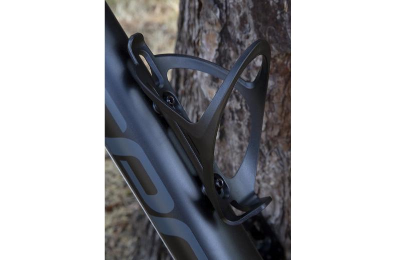 Halfords Plastic Bottle Cage - Grey Halfords Plastic Bottle Cage - Grey