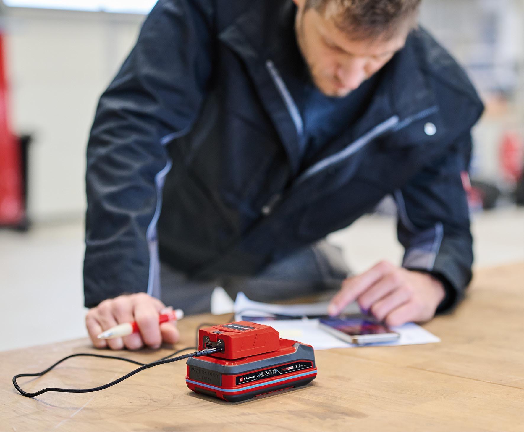 Einhell 18V USB Bank Charger