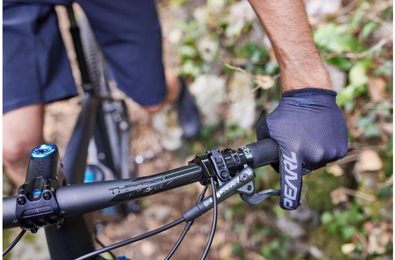 PRO Tharsis 3Five Carbon Handlebar PRO Tharsis 3Five Carbon Handlebar