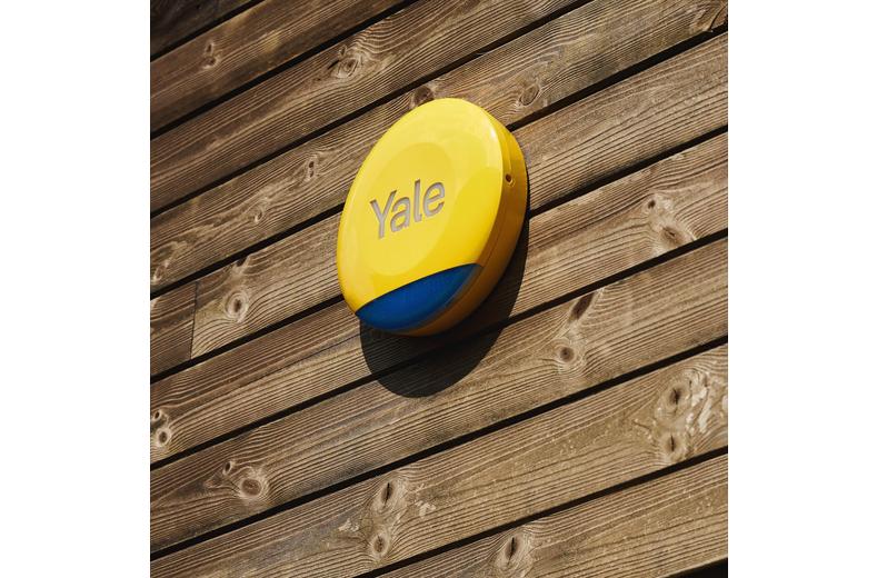 Yale Smart Security Alarm Starter Kit Yale Smart Security Alarm Starter Kit