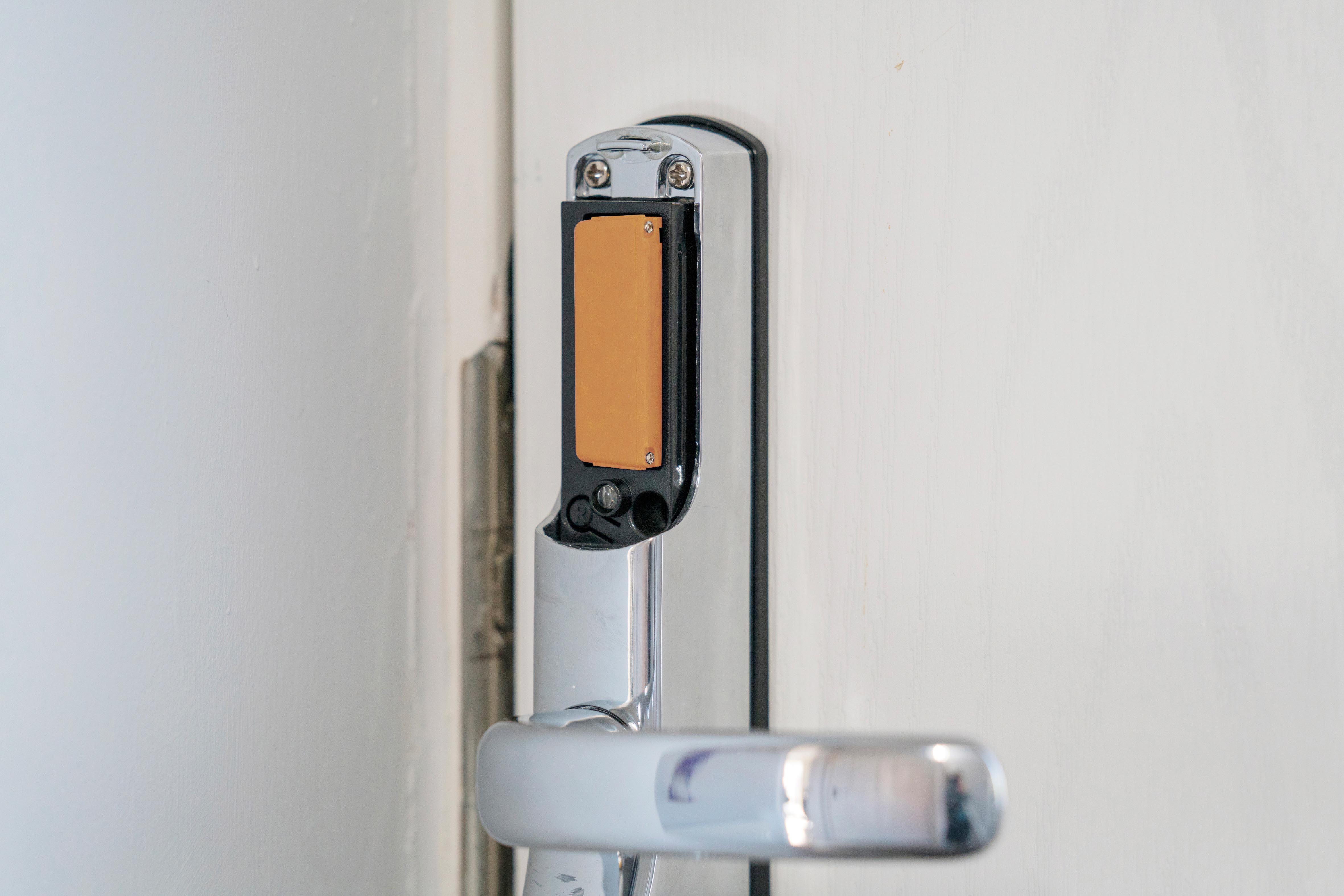 Yale Smart Door Lock,  Conexis L2, Chrome