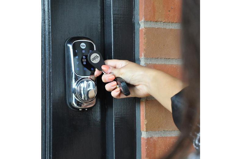 Yale Smart Door Lock, Keyless, Chrome Yale Smart Door Lock, Keyless, Chrome