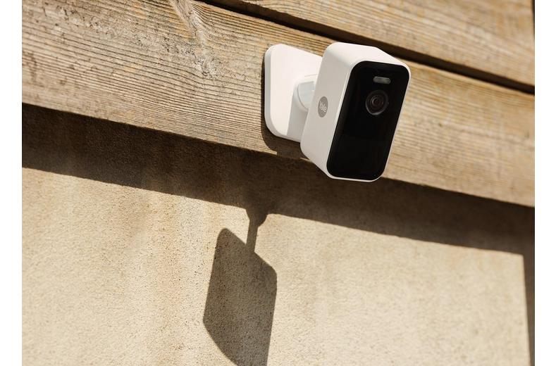 Yale Smart Outdoor Camera Yale Smart Outdoor Camera